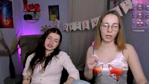 Snapshot of evalora_vei chatting on 02.13.26 evalora online show from 02.13.26