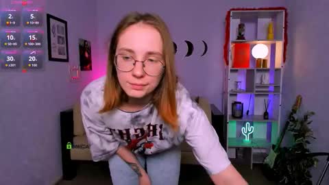 Snapshot of evalora_vei chatting on 03.17.26 evalora online show from 03.17.26