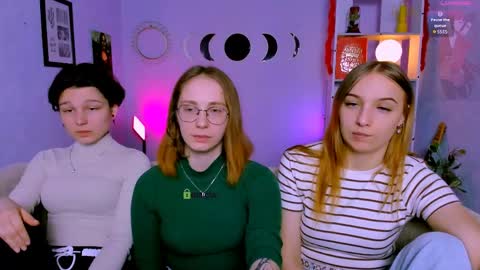 Snapshot of evalora_vei chatting on 03.19.26 evalora online show from 03.19.26