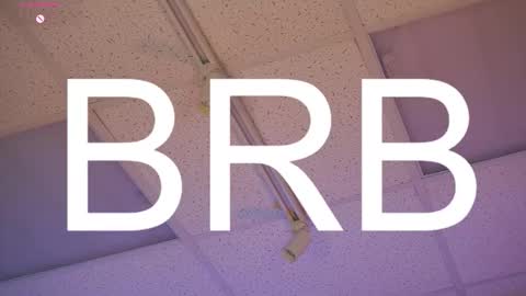 Snapshot of evamossi chatting on 12.01.25 Eva online show from 12.01.25