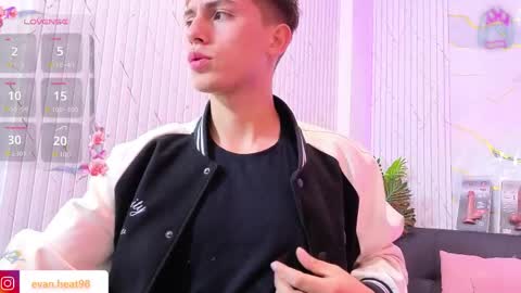 evan_tay online show from 05.03.26