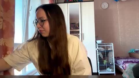 Mia online show from 03.21.26