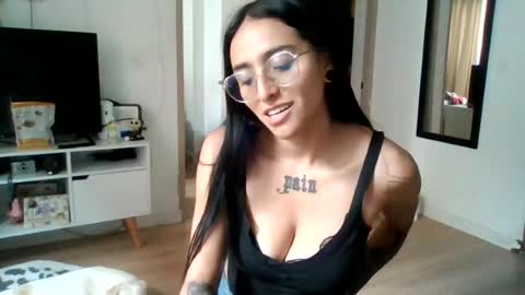 Snapshot of evangellinebellee chatting on 06.28.26 Evangelline online show from 06.28.26