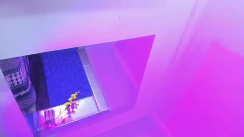 evanllelyne online show from 06.25.26