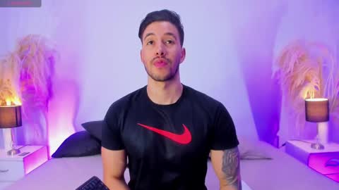 Snapshot of evans_opry1 chatting on 10.07.25 E V A N S online show from 10.07.25