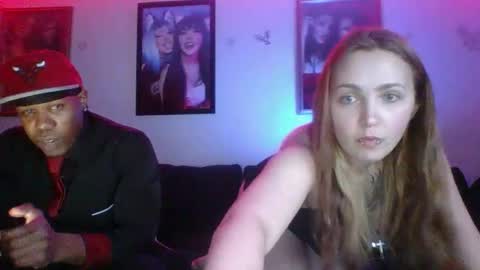 evanschris2048 online show from 02.28.25