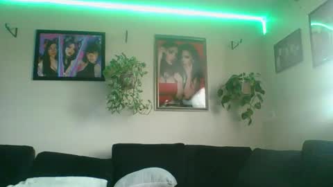 Snapshot of evanschris2048 chatting on 11.14.25 evanschris2048 online show from 11.14.25