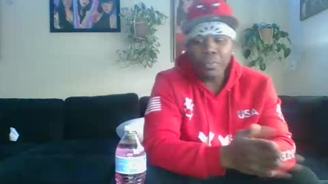 Snapshot of evanschris2048 chatting on 12.01.25 evanschris2048 online show from 12.01.25