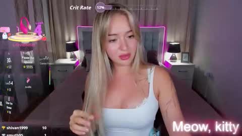 Snapshot of evarider chatting on 09.21.25 EvaRider online show from 09.21.25