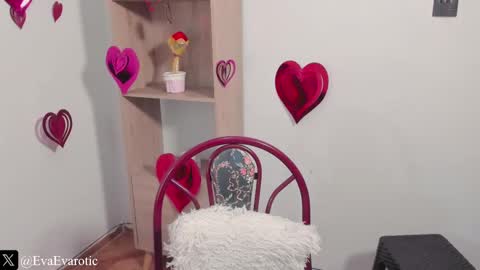 Snapshot of evarotic chatting on 02.15.25 Eva online show from 02.15.25