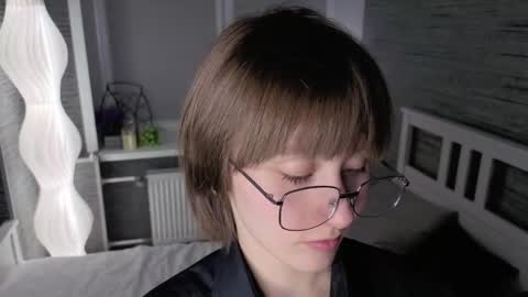 Eva online show from 04.27.26