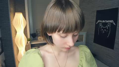 Snapshot of evas_soul chatting on 05.26.26 Eva online show from 05.26.26
