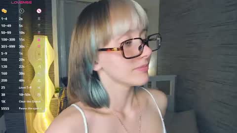 Snapshot of evas_soul chatting on 07.10.26 Eva online show from 07.10.26