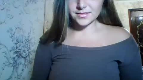 evasapples2026 online show from 07.10.26