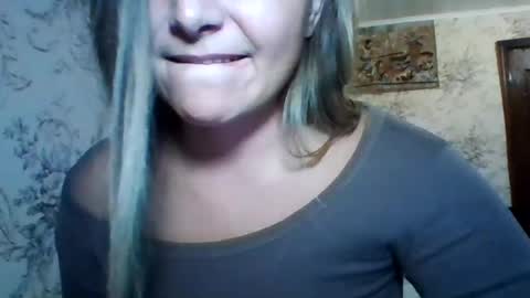 evasapples2026 online show from 08.09.26