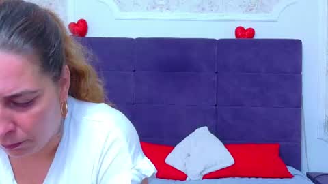 Snapshot of evasinclairr chatting on 06.15.26 evasinclairr online show from 06.15.26
