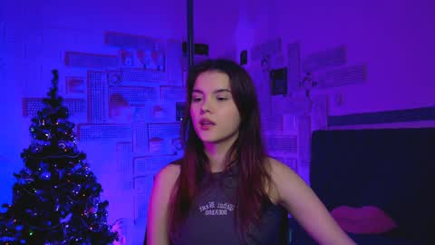 Snapshot of evathopson chatting on 01.18.25 Eva next stream - - 1600 UTC2000 online show from 01.18.25