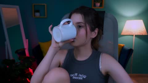 Snapshot of evathopson chatting on 01.26.25 Eva next stream - - 1600 UTC2000 online show from 01.26.25