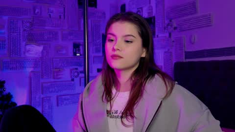 Snapshot of evathopson chatting on 01.31.25 Eva next stream - - 1600 UTC2000 online show from 01.31.25