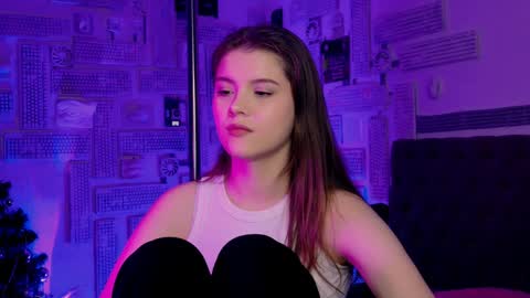 Snapshot of evathopson chatting on 01.31.25 Eva next stream - - 1600 UTC2000 online show from 01.31.25