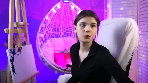 Snapshot of evathopson chatting on 02.12.25 Eva next stream - - 1600 UTC2000 online show from 02.12.25