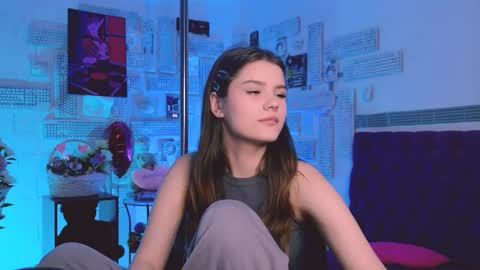 Snapshot of evathopson chatting on 02.28.25 Eva next stream - - 1600 UTC2000 online show from 02.28.25