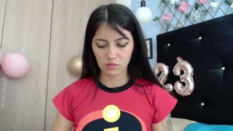 Snapshot of evatits_1 chatting on 09.23.25 Eva Carter online show from 09.23.25