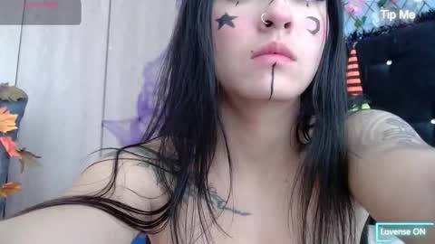 Snapshot of evatits_1 chatting on 10.23.25 Eva Carter online show from 10.23.25