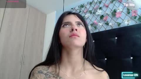 Snapshot of evatits_1 chatting on 11.09.25 Eva Carter online show from 11.09.25