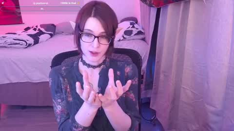 Vivi online show from 02.22.25