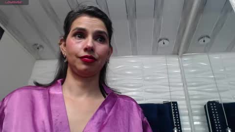Snapshot of evawilliams_ chatting on 02.17.25 Eva online show from 02.17.25