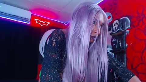 eve dark online show from 09.17.25