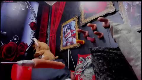 Evelin Hellsing online show from 06.12.26