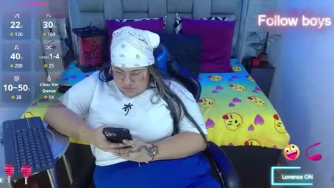 evelin zaens online show from 10.26.25