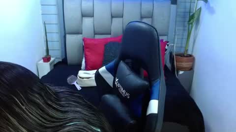evelin zaens online show from 08.02.26