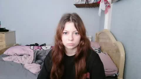 Snapshot of evelinamercer chatting on 07.14.26 Alice 3 online show from 07.14.26