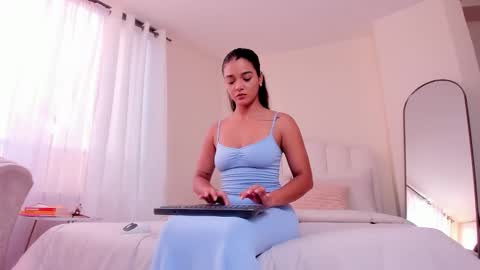 Snapshot of evelyn_coelloo chatting on 02.18.26 Eve online show from 02.18.26