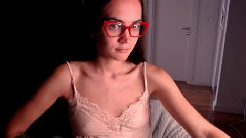 Snapshot of evelyn_gg chatting on 06.22.26 Evelyn online show from 06.22.26