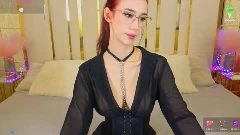 Snapshot of evelyn_rush1 chatting on 10.16.25 evelyn rush1 online show from 10.16.25