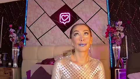 Snapshot of evelynagrey chatting on 05.29.26 EvelynaGrey online show from 05.29.26