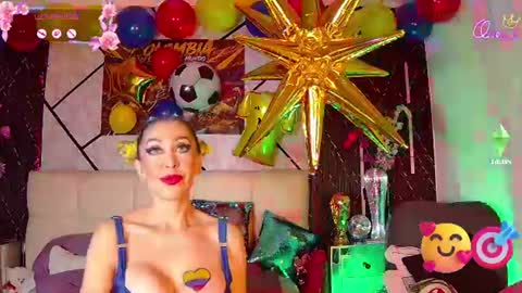 Snapshot of evelynagrey chatting on 06.18.26 EvelynaGrey online show from 06.18.26
