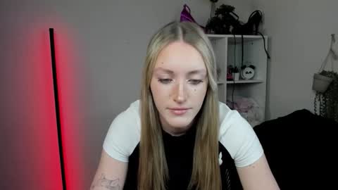 evelynblond online show from 04.16.26