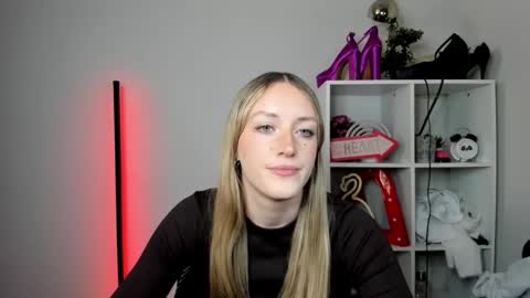 evelynblond online show from 04.24.26