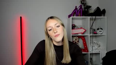 evelynblond online show from 04.29.26