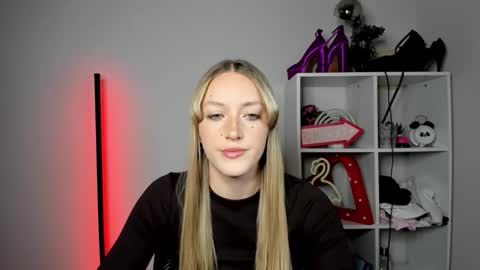 evelynblond online show from 05.05.26