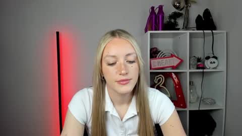 evelynblond online show from 05.25.26