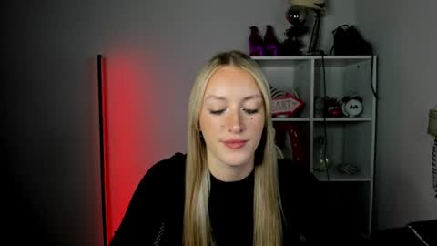 evelynblond online show from 06.23.26