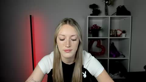 evelynblond online show from 07.24.26