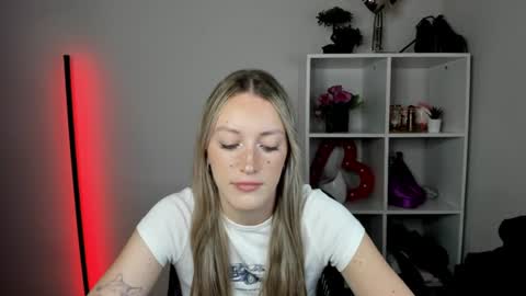 evelynblond online show from 08.07.26