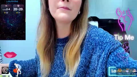 evelyne_rose online show from 12.17.25